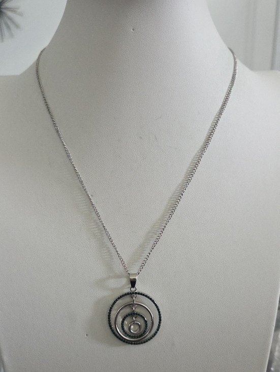 paparazzi Jewelry - Paparazzi Upper Eastside Green Necklace NWT